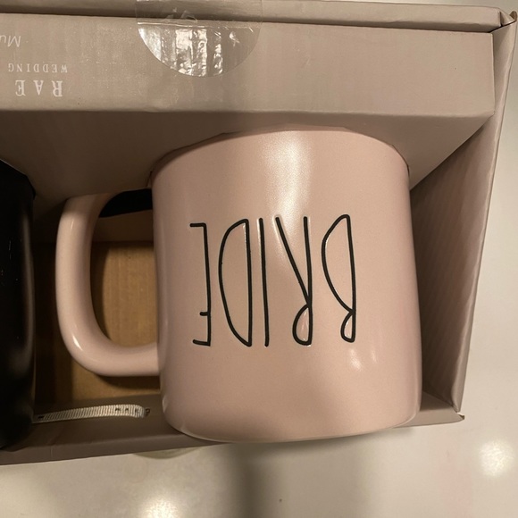 ⭐️HOST PICK⭐️ NWT RAE DUNN bridal collection Mug Set - Picture 6 of 7